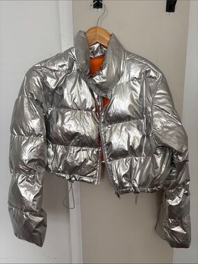 SHEIN Metallic Silver Cropped Puffer Jacket with Orange Lining